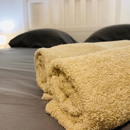 מנוסק Rose Appartement מראה חיצוני תמונה